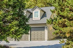 Exclusive Garage Door Service Santa Ana, CA 714-497-1304